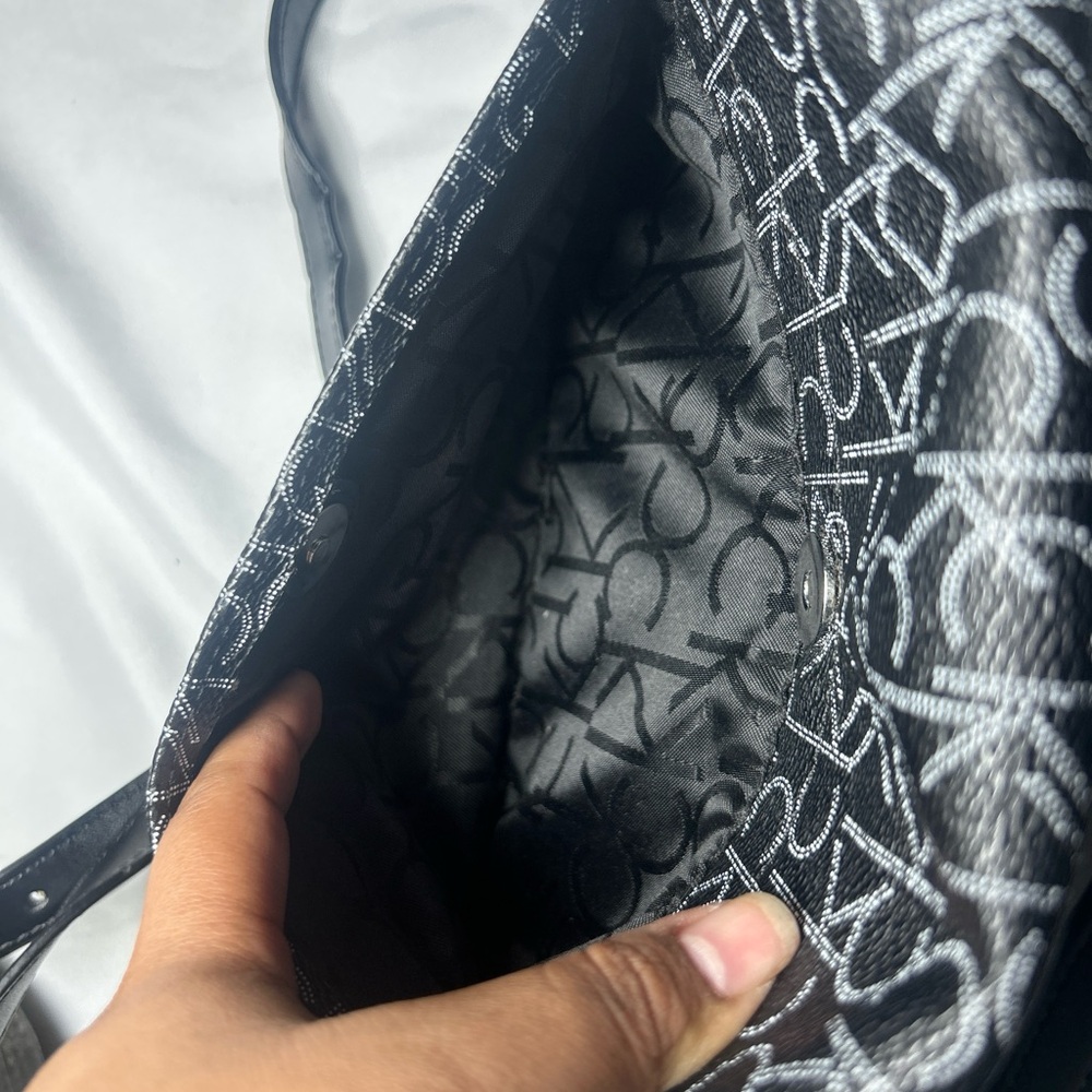 Calvin Klein Monogram Black Crossbody Bag - Picture 5 of 8